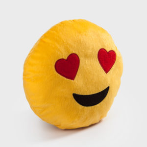 Almofada emoji em pelúcia